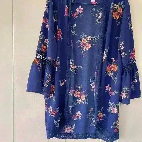 NO BOUNDARIES WOMENS NAVY FLORAL LONG SLEEVE OPEN FRONT CARDIGAN SIZE L (11-13) - Picture 8 of 11